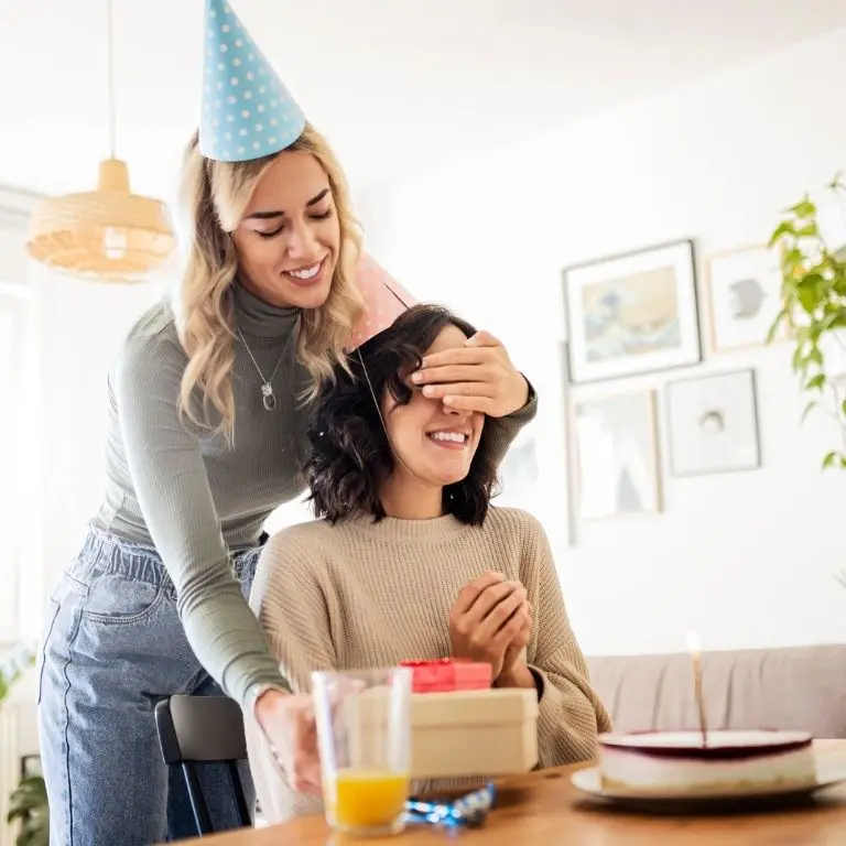 80+ Happy Birthday to My Best Friend Quotes